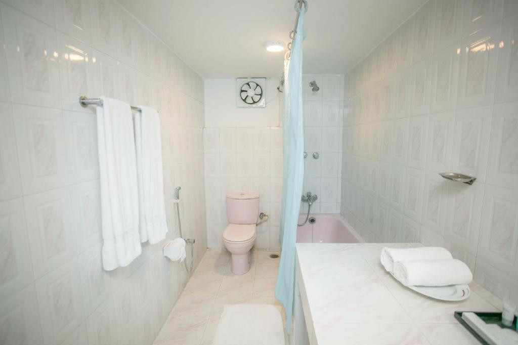 Tropical Daisy Hotel Dhaka Bagian luar foto