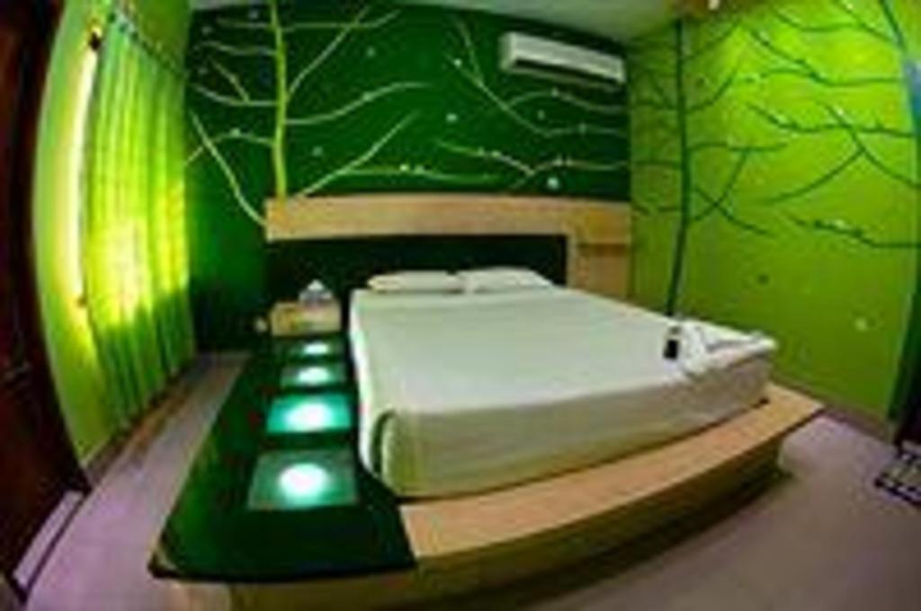 Tropical Daisy Hotel Dhaka Bagian luar foto